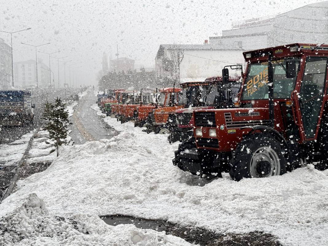 Erzurum, Ardahan ve Kars'ta kar yağışı etkili oluyor 5
